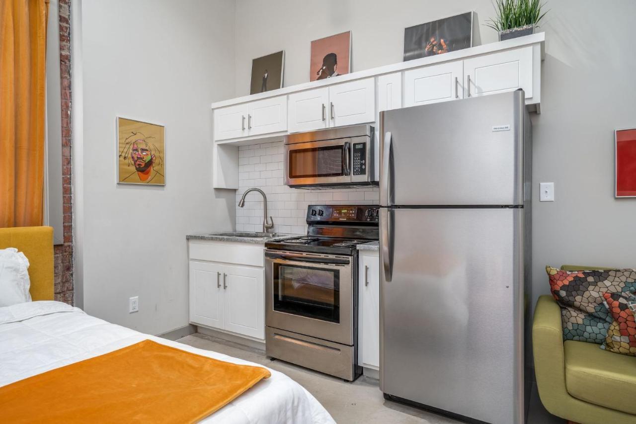 The Davis Lofts At Main Street - Unit 1E Lejlighed Rocky Mount Eksteriør billede