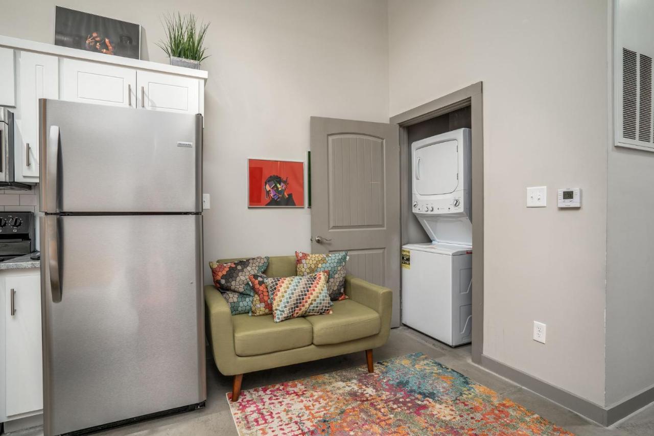 The Davis Lofts At Main Street - Unit 1E Lejlighed Rocky Mount Eksteriør billede